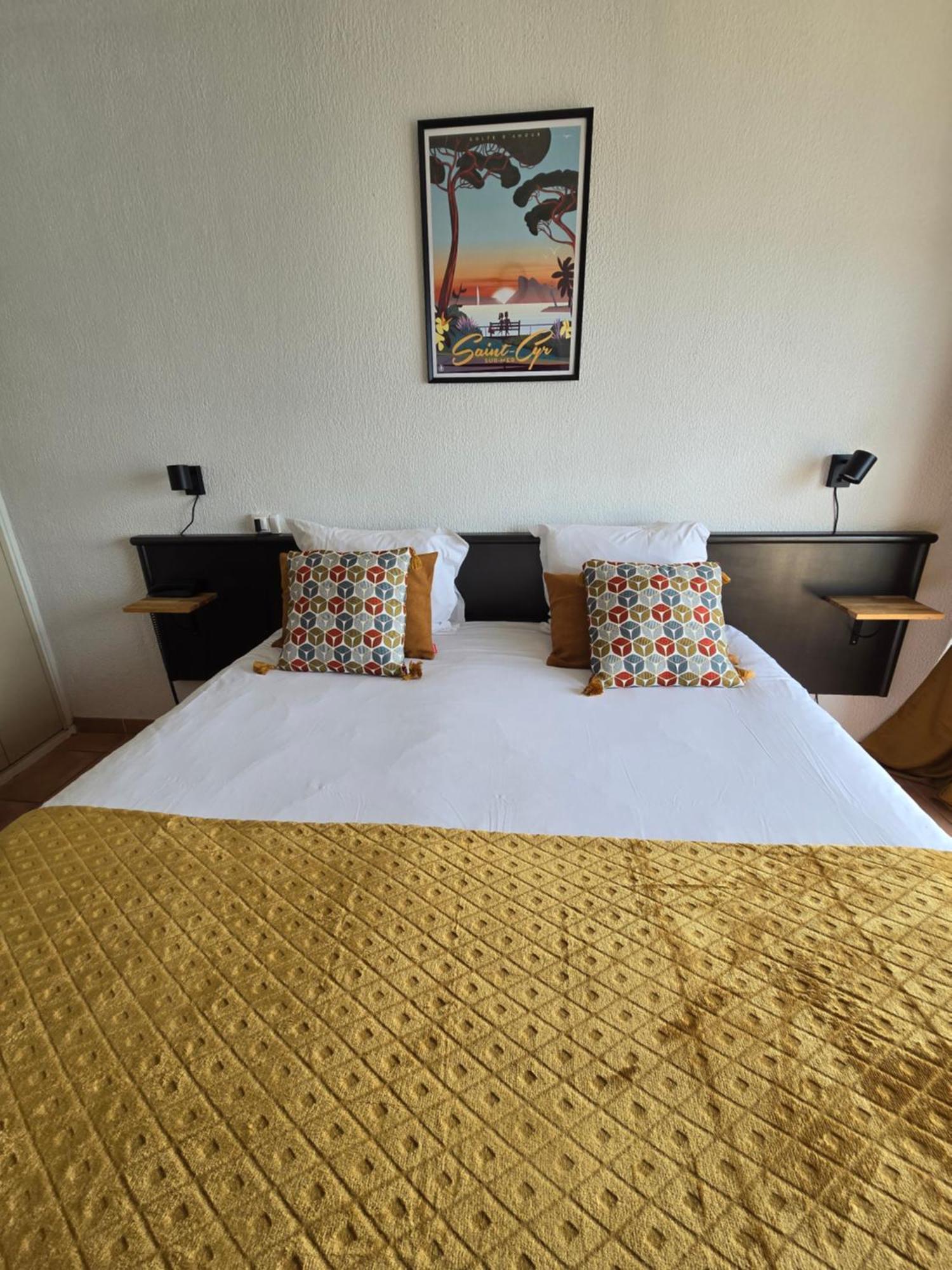 Hotel Chanteplage Сен-Сир-сюр-Мер Экстерьер фото