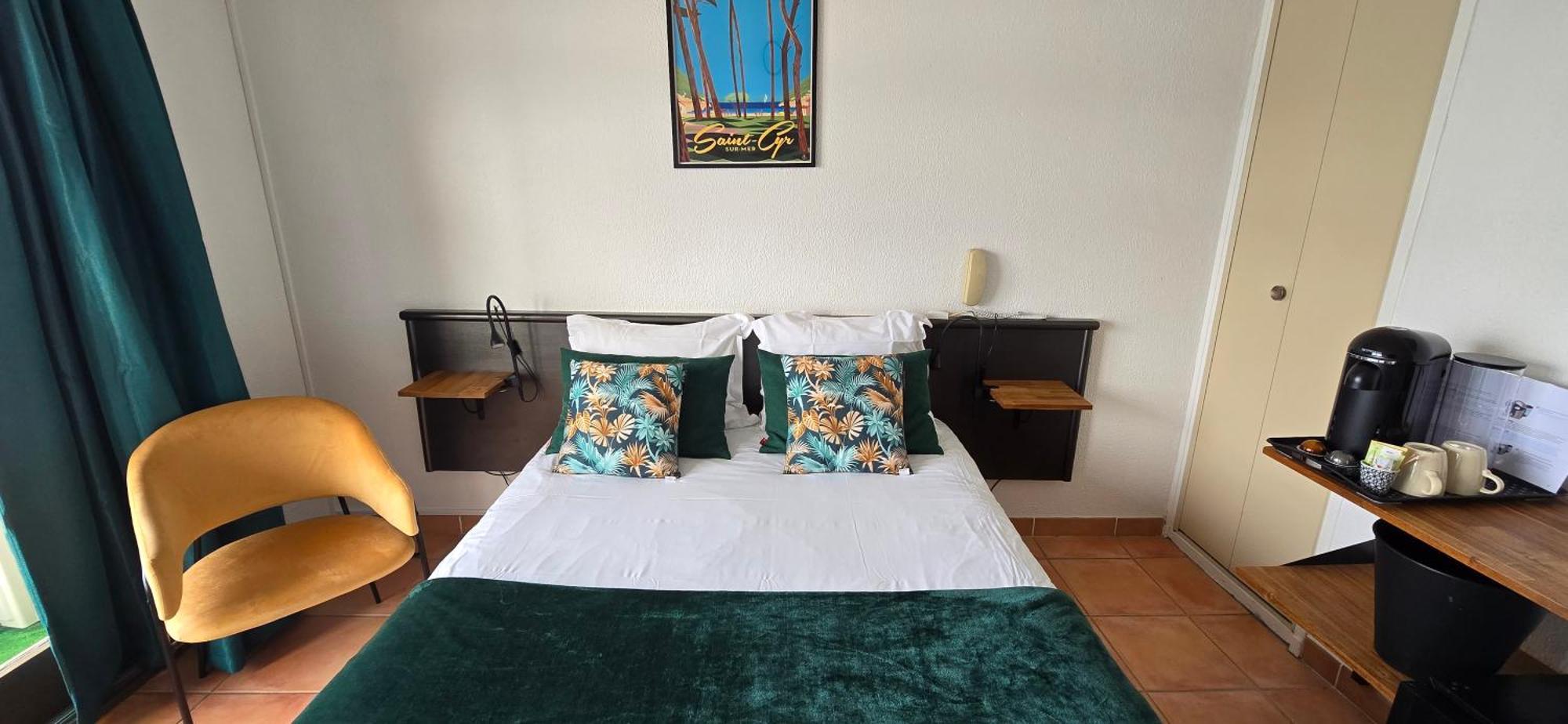 Hotel Chanteplage Сен-Сир-сюр-Мер Экстерьер фото